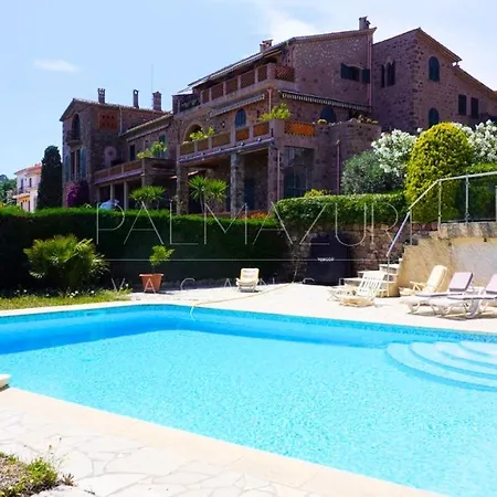 Avec Piscine, Jardin, Proche - Palmazur