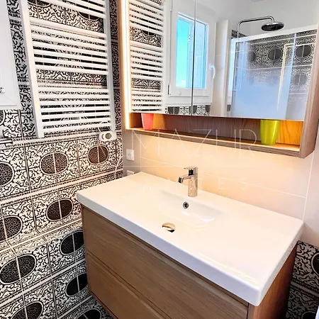 Avec Piscine, Jardin, Proche - Palmazur